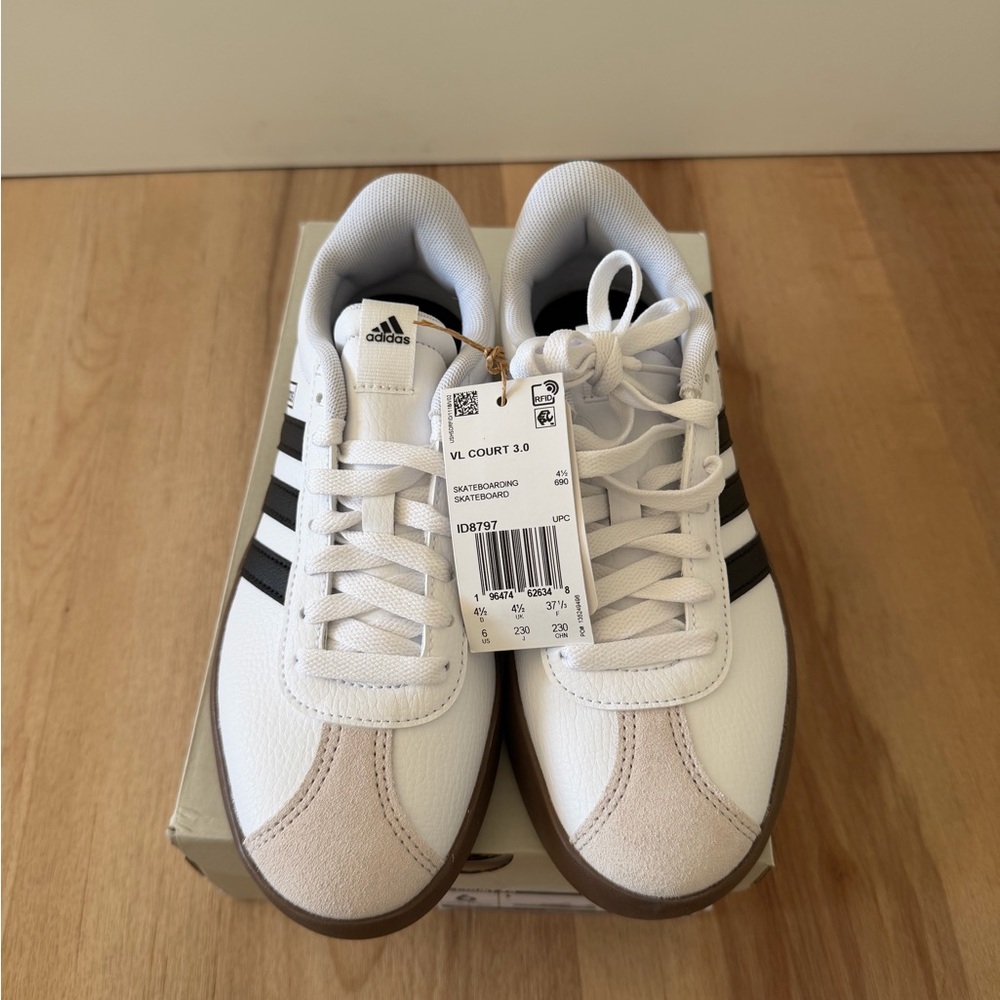 BRAND NEW!! Adidas VL Court 3.0 - Picture 2 of 3